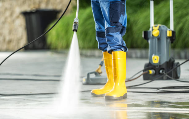 Best Deck Pressure Washing  in Mentone, IN